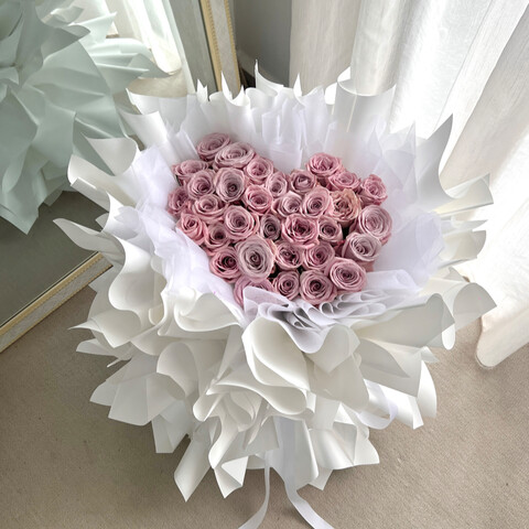 Love shape purple roses